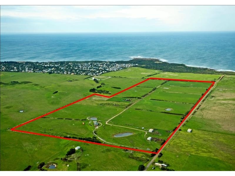 225 WILSON ROAD, Cape Paterson VIC 3995