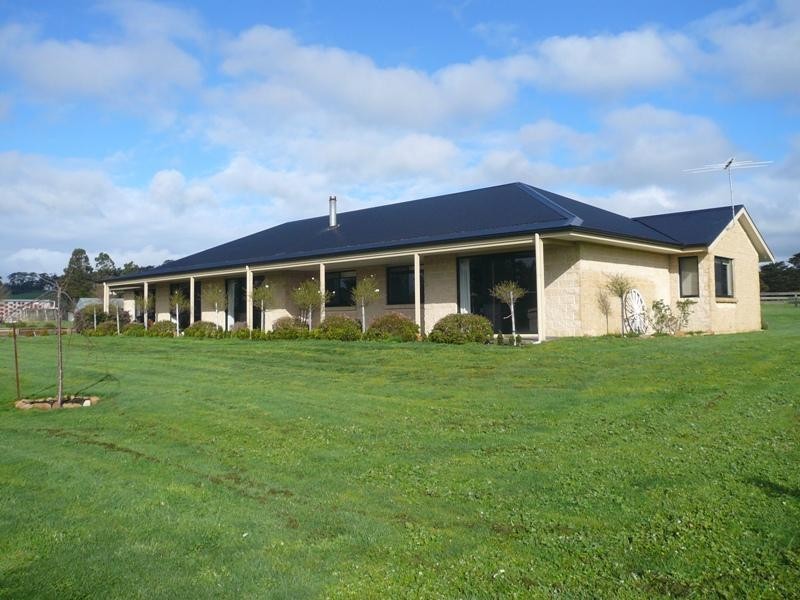 225 North Poowong Road, Poowong VIC 3988