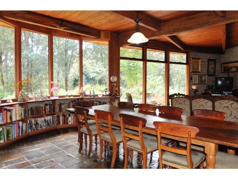 350 Henrys Road, Loch VIC 3945