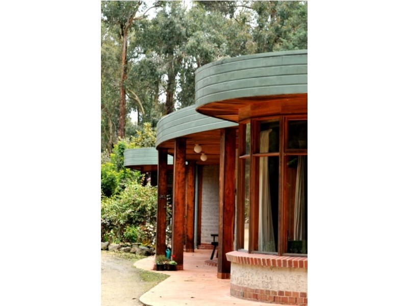 350 Henrys Road, Loch VIC 3945