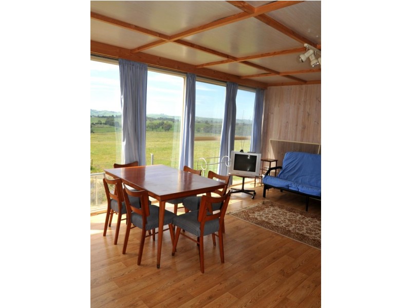 226 Williams Road, Loch VIC 3945