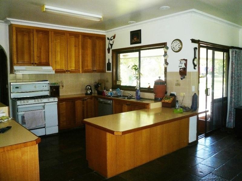 925 Korumburra-Wonthaggi Rd, Korumburra VIC 3950