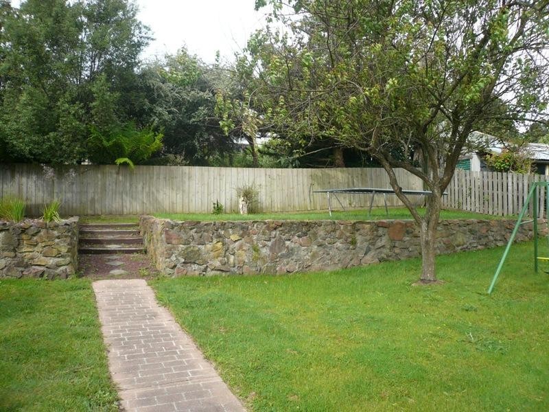 6 Silkstone Road, Korumburra VIC 3950