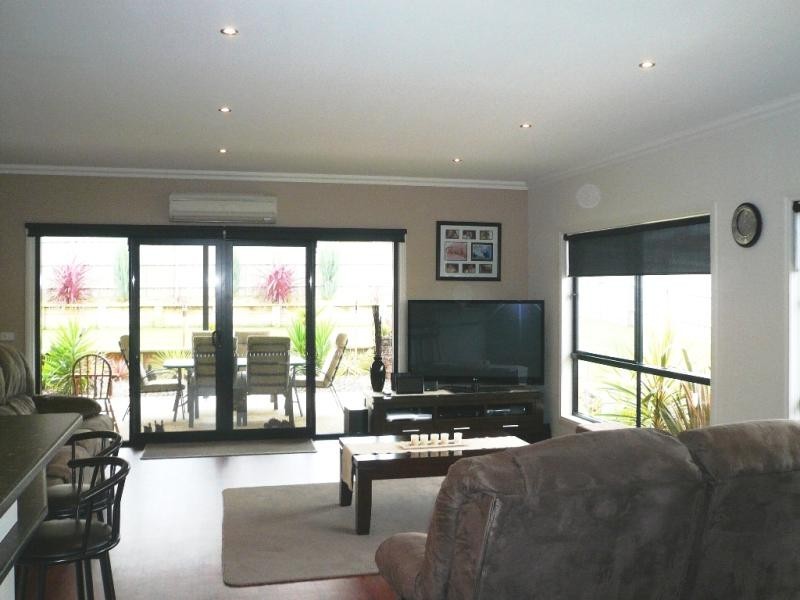 8 Isabella Boulevard, Korumburra VIC 3950