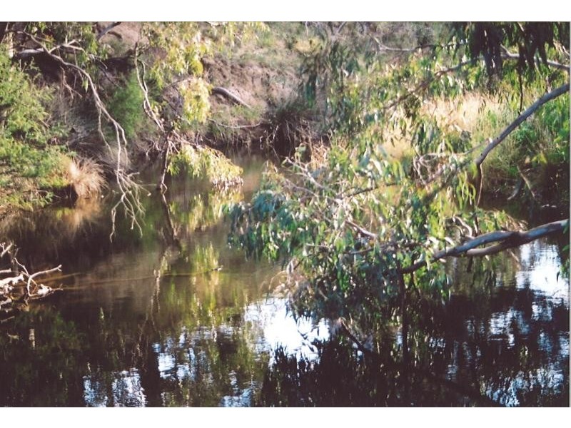 100 Kinnear Road, Mickleham VIC 3064