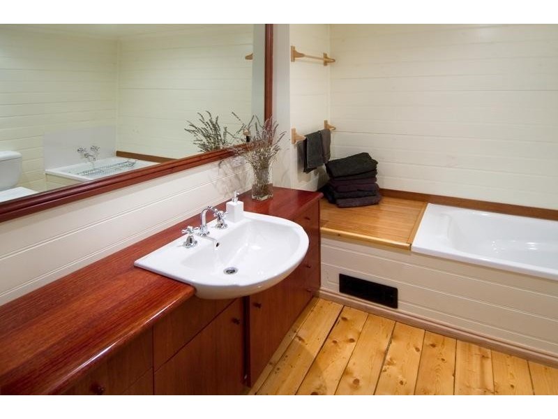 21 Doctors Gully Road, Hepburn Springs, Daylesford VIC 3460