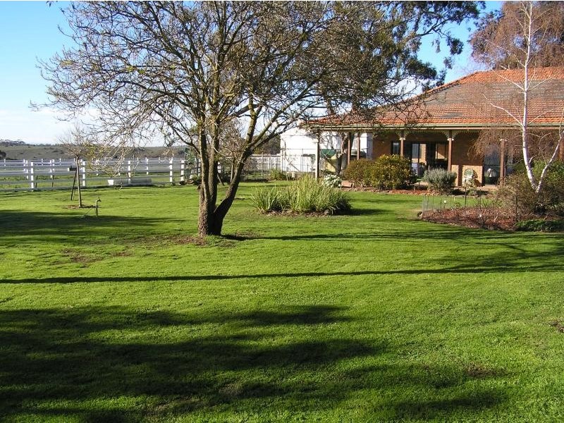 490 Wildwood Road, Wildwood VIC 3429