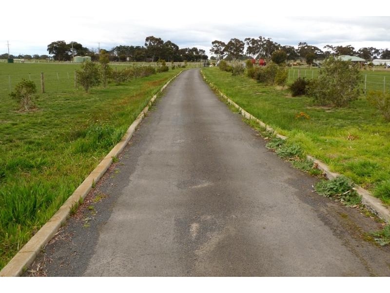 2095 Mickleham Road, Mickleham VIC 3064