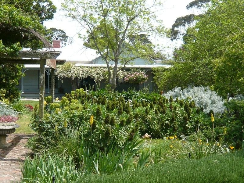 709 Mt Mercer – Dereel Road, Mount Mercer VIC 3352