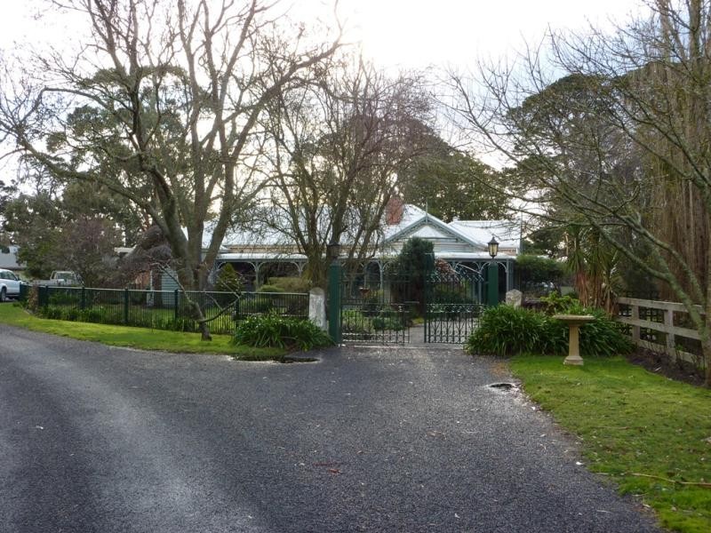 709 Mt Mercer – Dereel Road, Mount Mercer VIC 3352