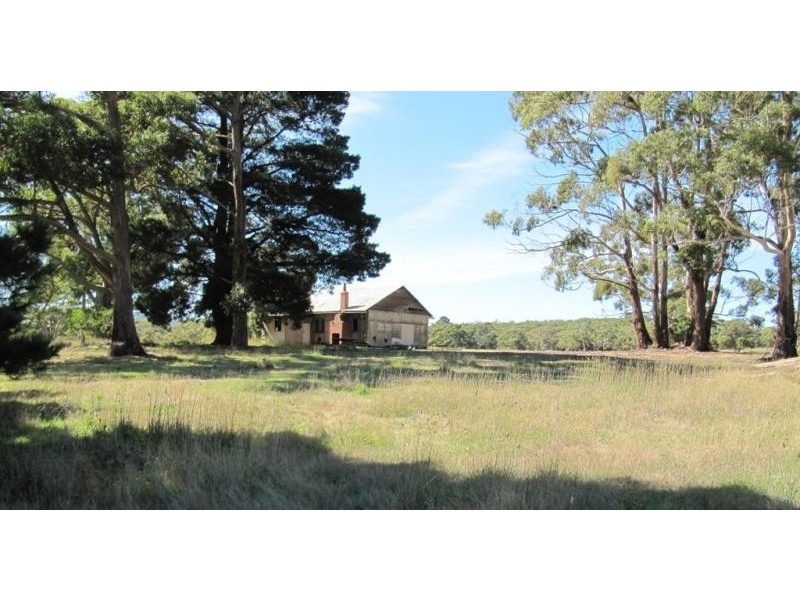 609 Tooborac Road, Lancefield VIC 3435