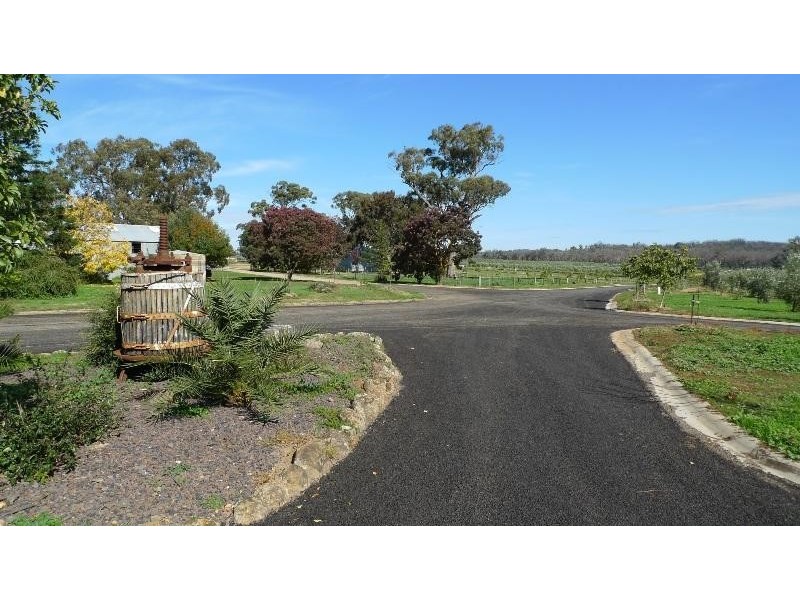2090 Heathcote Kyneton Rd, Barfold, Kyneton VIC 3444