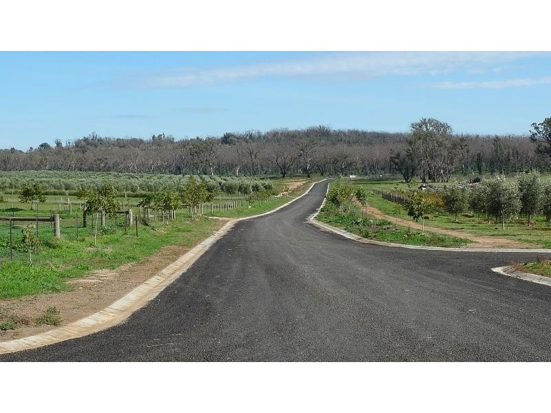 2090 Heathcote Kyneton Rd, Barfold, Kyneton VIC 3444