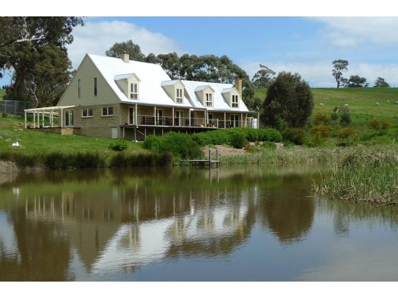 3289 Romsey Road, Chintin via, Romsey VIC 3434