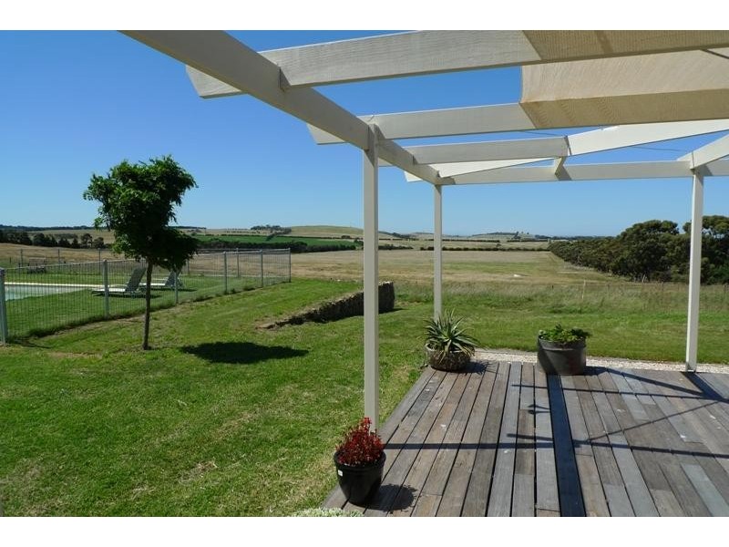 226 Black Hill Road, Gisborne South VIC 3437