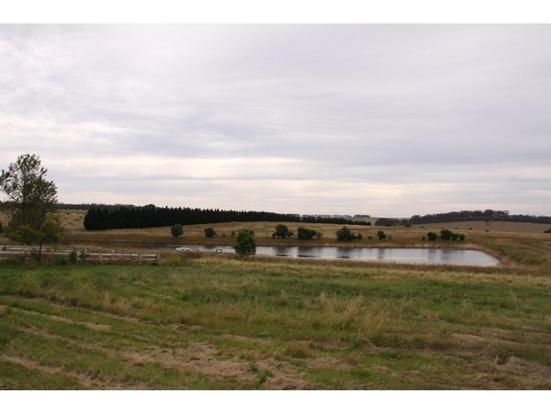 80 St Johns Road, Oaklands Junction VIC 3063