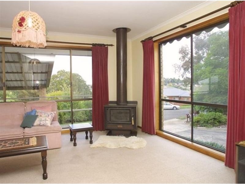5 WARRALONG COURT, Leongatha VIC 3953