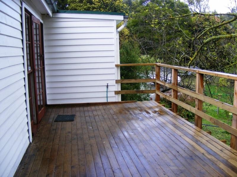 5 Thorpdale Road, Mirboo North VIC 3871