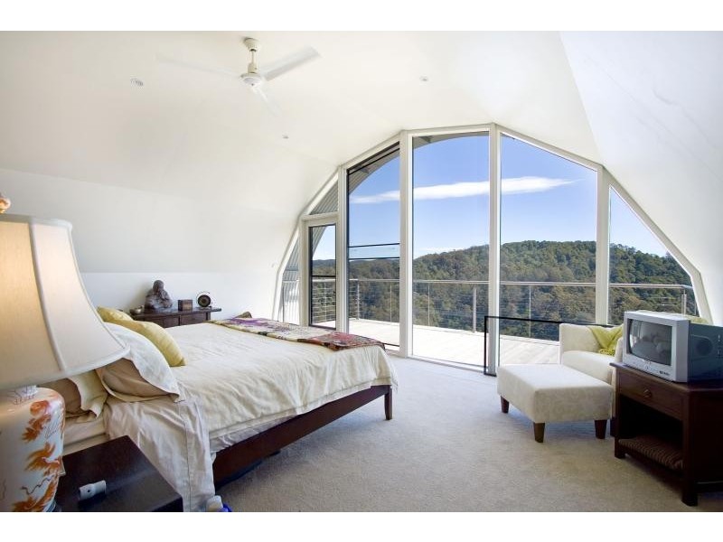 30 Glosters Road, Toora VIC 3962
