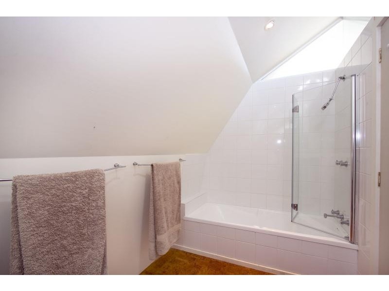30 Glosters Road, Toora VIC 3962
