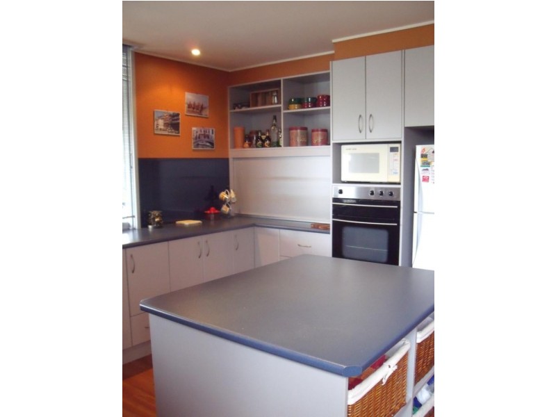 29 Blackmore Avenue, Leongatha VIC 3953