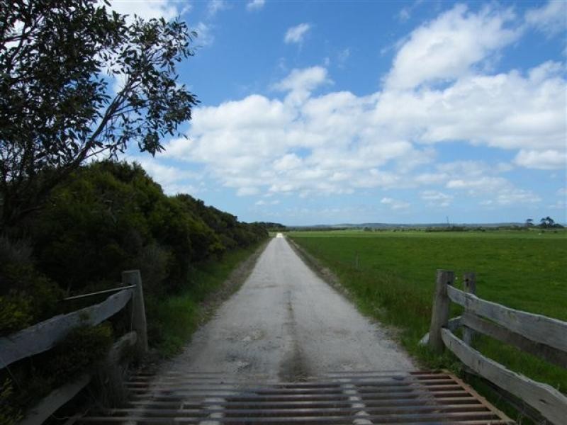614 Inverloch Tarwin Lower Road, Inverloch VIC 3996