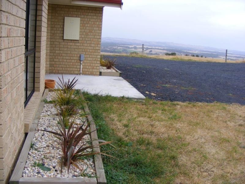 140 G-BROWNS RD, Nerrena VIC 3953