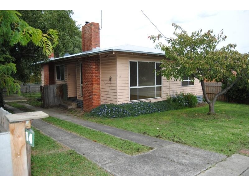 14 Owen Street, Leongatha VIC 3953