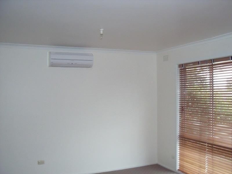 106 BROWN STREET, LEONGATHA, Leongatha VIC 3953