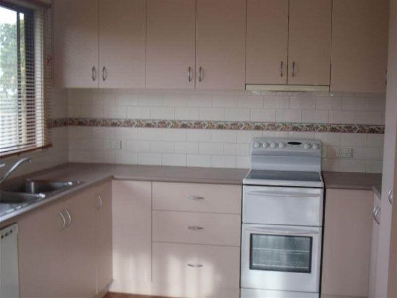 7 CHAMBERLAIN DRIVE, Leongatha VIC 3953