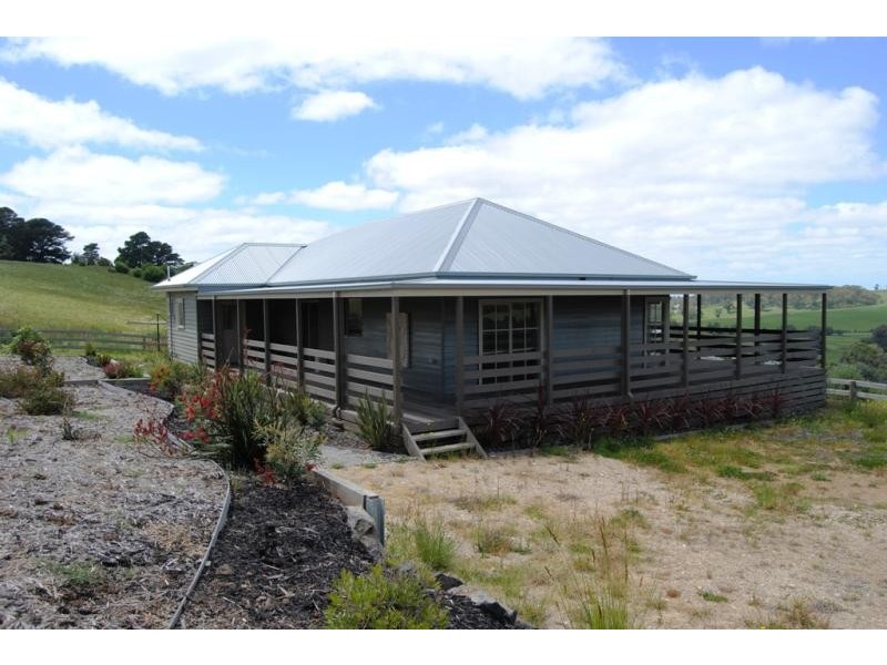 30 James Road Kardella (via), Leongatha VIC 3953