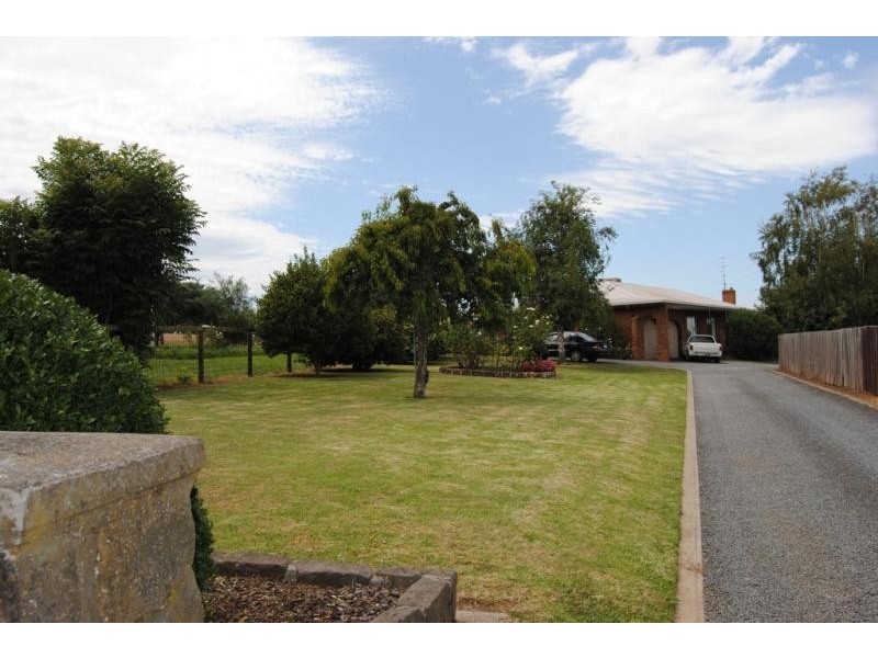 34 Griffin Road, Leongatha VIC 3953