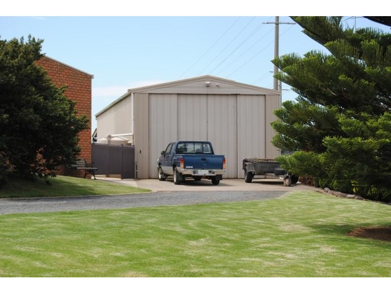 34 Griffin Road, Leongatha VIC 3953