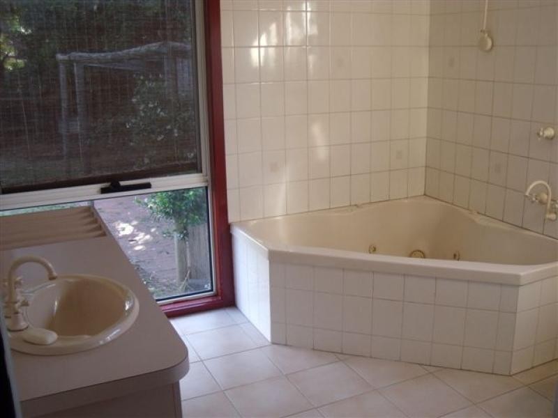 45 KOONWARRA ROAD, Leongatha VIC 3953