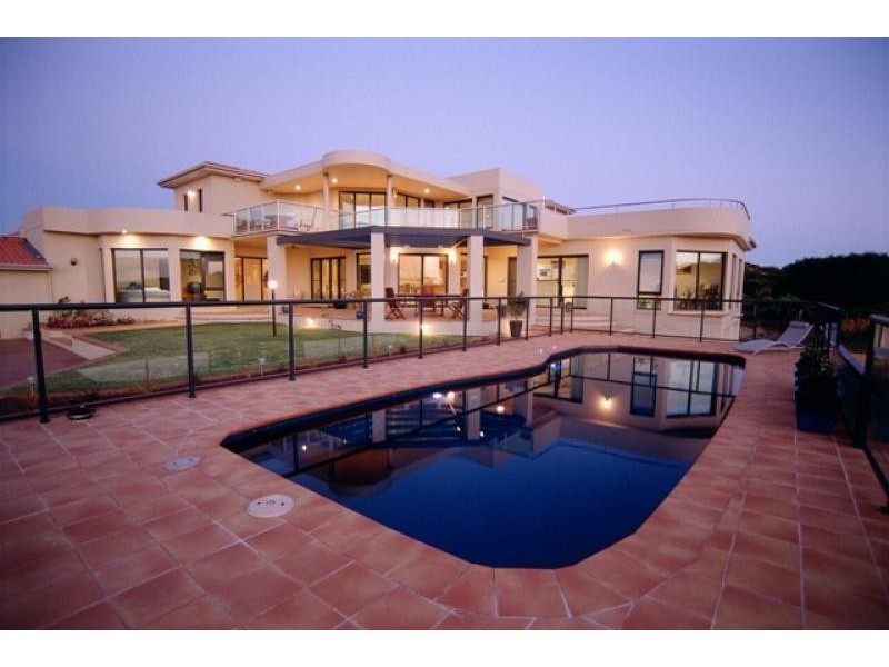 11 Bluehole Road, Warrnambool VIC 3280