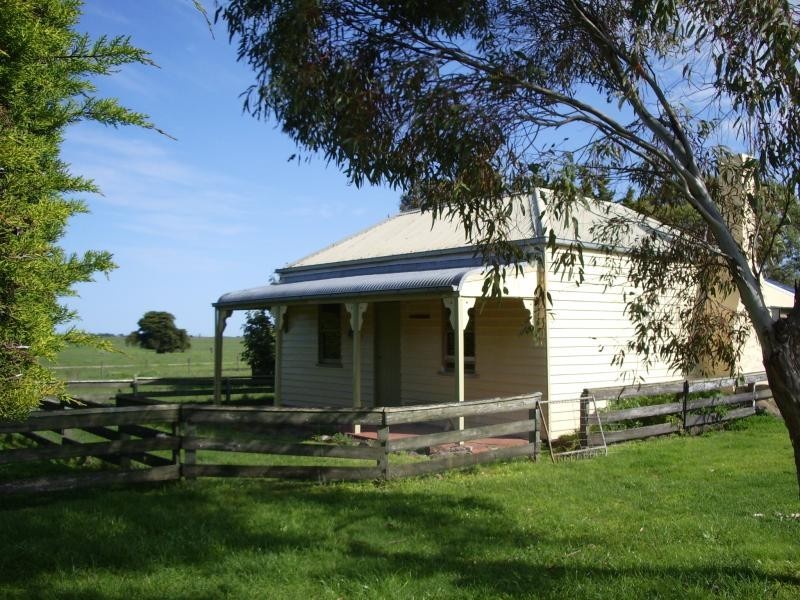 3 Toolong West Road, Toolong VIC 3285