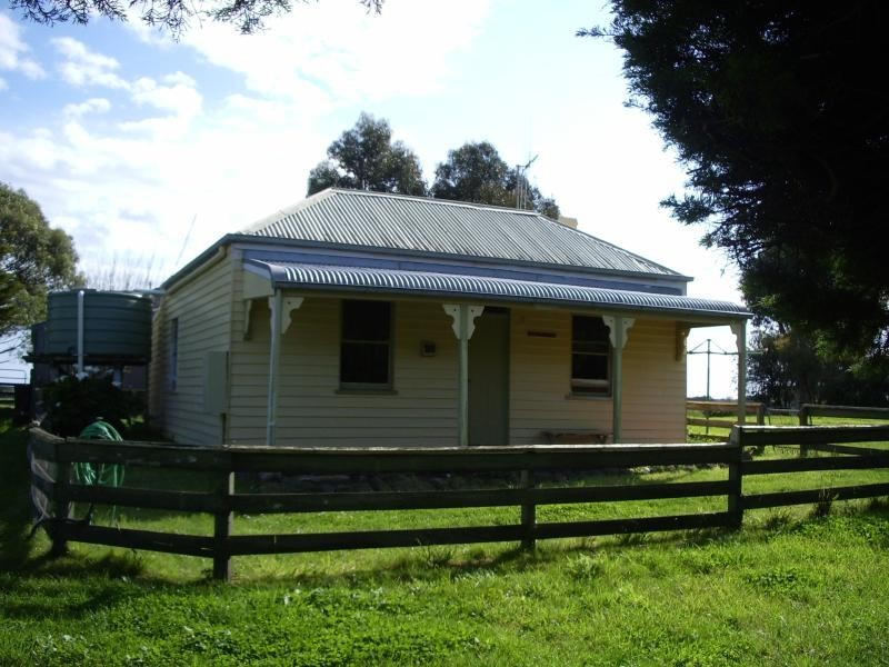 3 Toolong West Road, Toolong VIC 3285