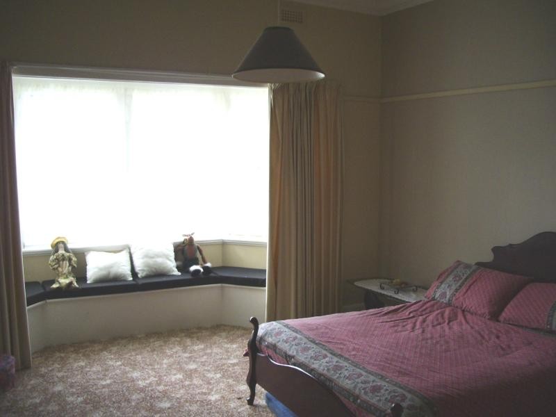 12 Heckfield Street, Macarthur VIC 3286