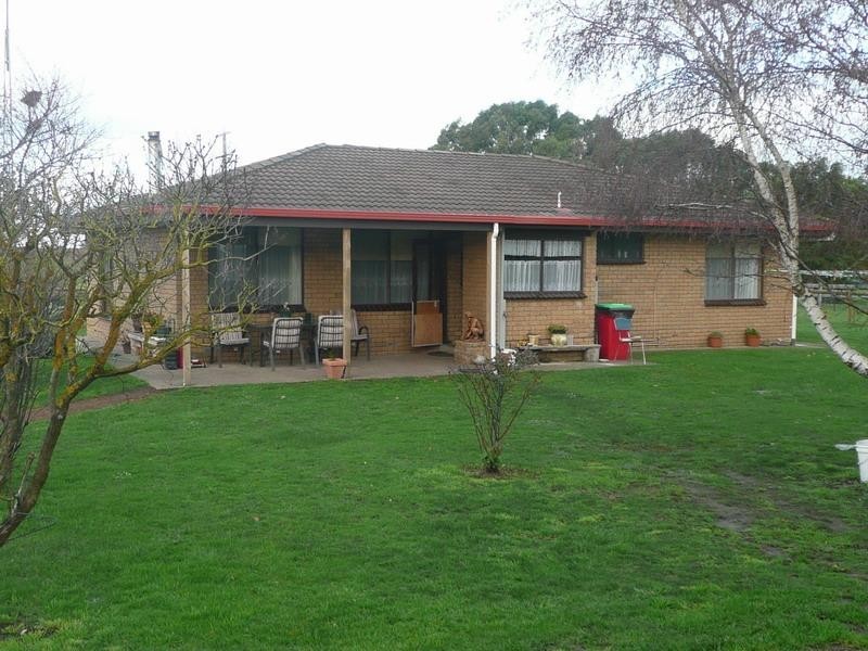 582 Panmure Naringal Road, Naringal VIC 3277