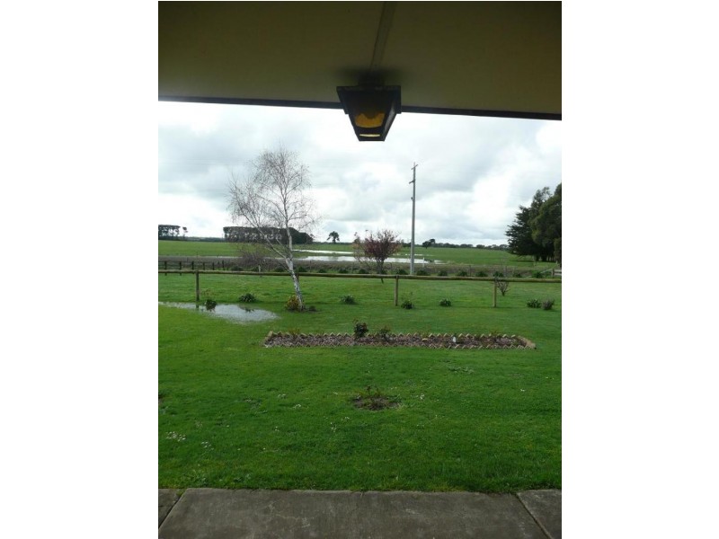 582 Panmure Naringal Road, Naringal VIC 3277