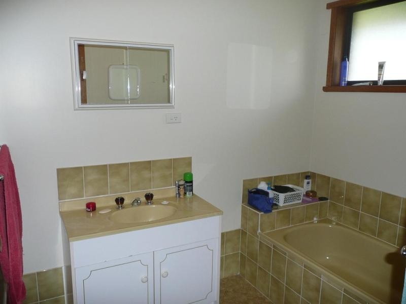 582 Panmure Naringal Road, Naringal VIC 3277