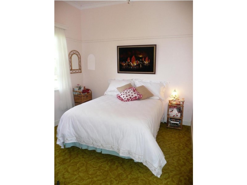 570 Connewarren Lane, Mortlake VIC 3272