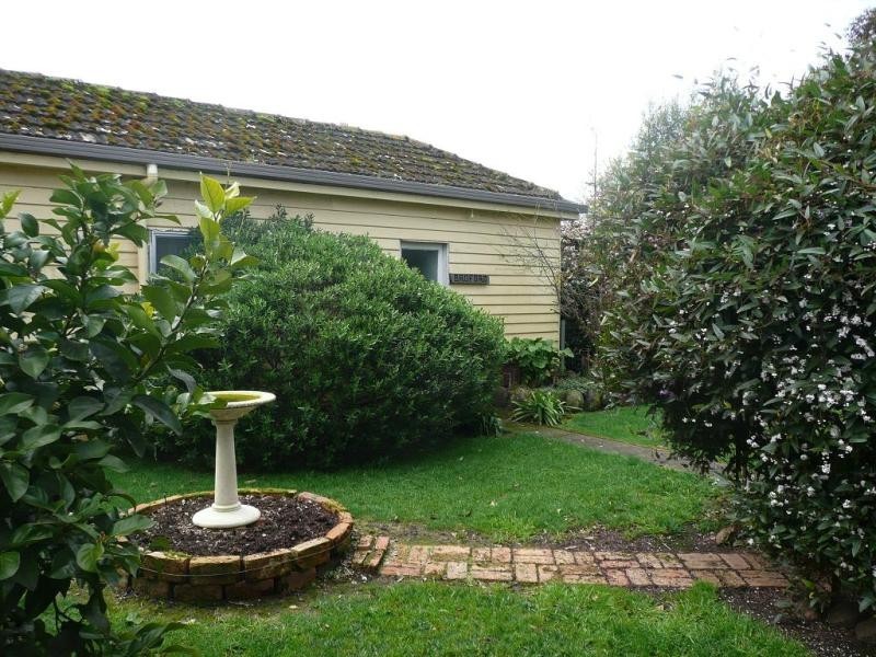 570 Connewarren Lane, Mortlake VIC 3272