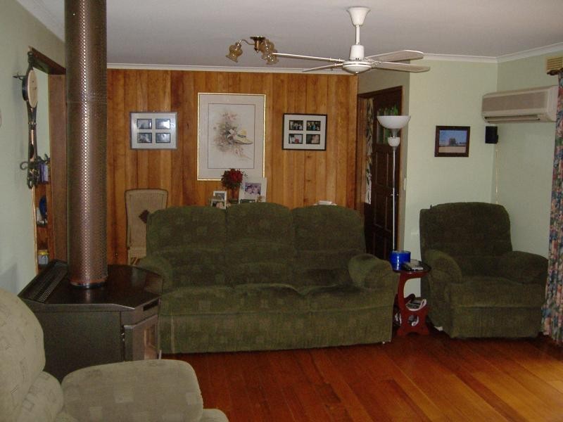 28 Ross Street, Digby VIC 3309