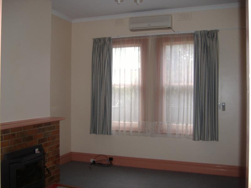 3 Clarke Street, Casterton VIC 3311