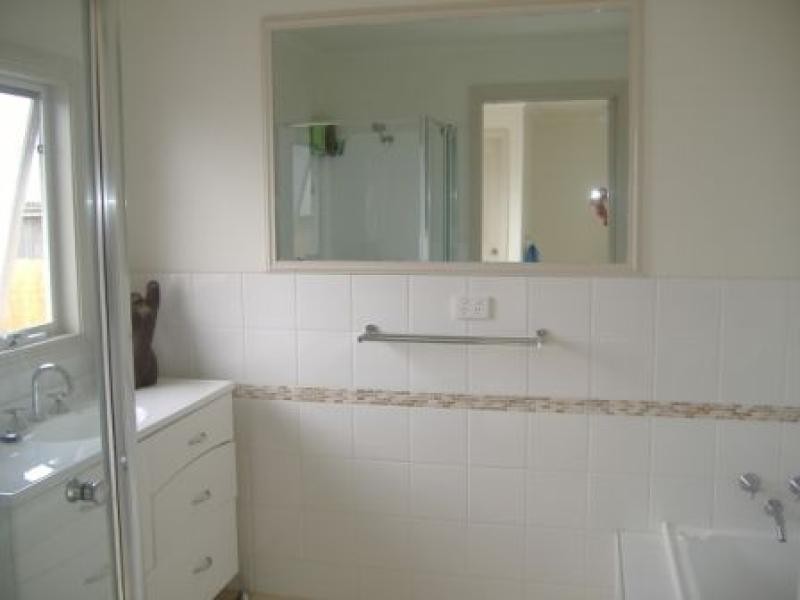 197 Henty Street, Casterton VIC 3311