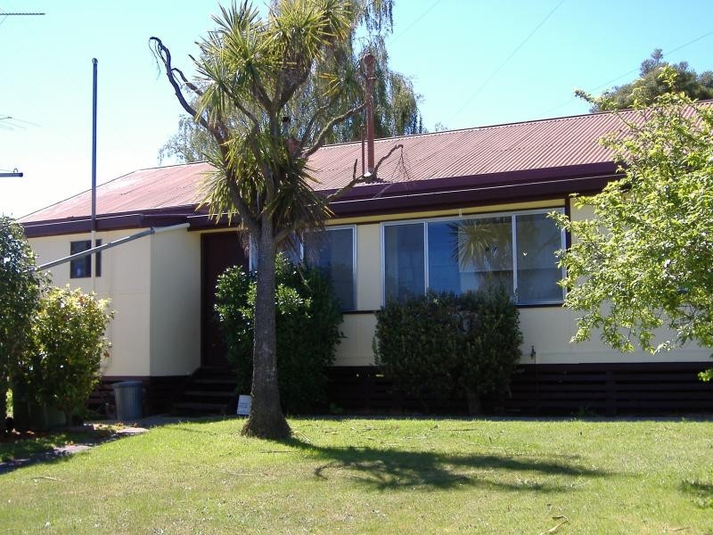 19 George Street, Casterton VIC 3311