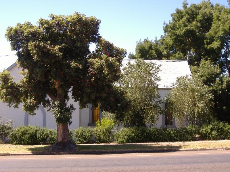 177 Henty Street, Casterton VIC 3311