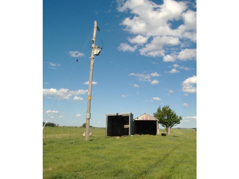 82 SCHOOL LANE, Henty VIC 3312