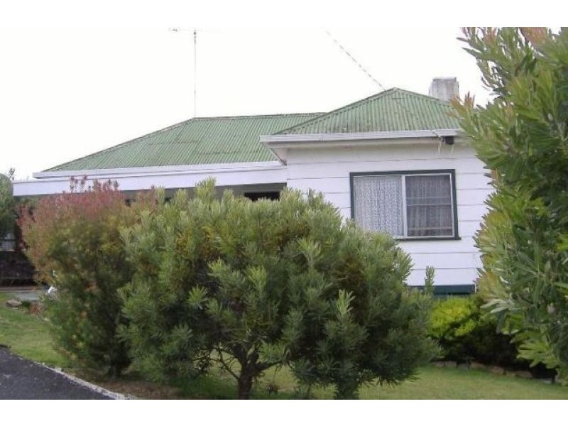 11 Widdicombe Street, Casterton VIC 3311